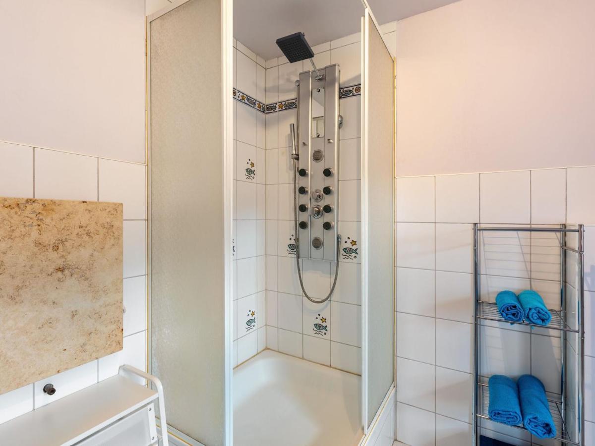 Snug Holiday Home In Divitz Spoldershagen Near Skydiving Diwitz Exterior foto
