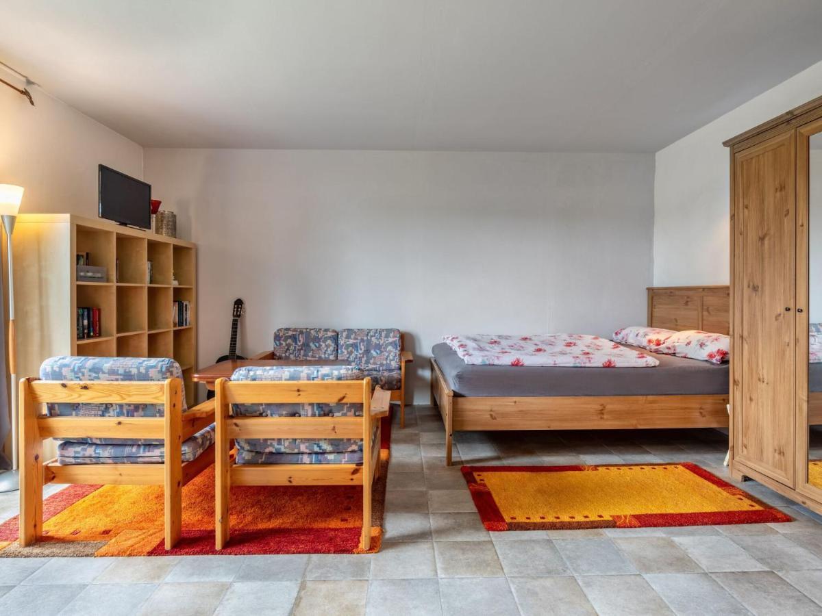 Snug Holiday Home In Divitz Spoldershagen Near Skydiving Diwitz Exterior foto